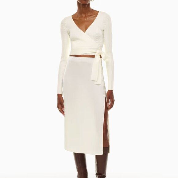 ALL TIED UP LONGSLEEVE SWEATER | Aritzia A- Size M - Light Birch - Picture 3 of 7